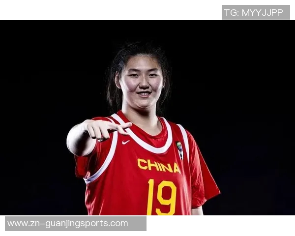 中国女篮新星崛起17岁1米93天才接班张子宇展现无限潜力 中国女篮新星崛起17岁1米93天才接班张子宇展现无限潜力